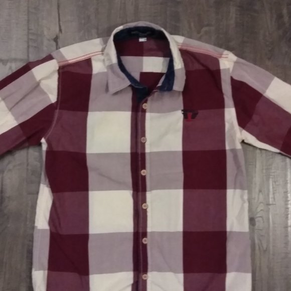Men's Checkered L/S Small Flannel Button-up Shirt - Picture 4 of 4